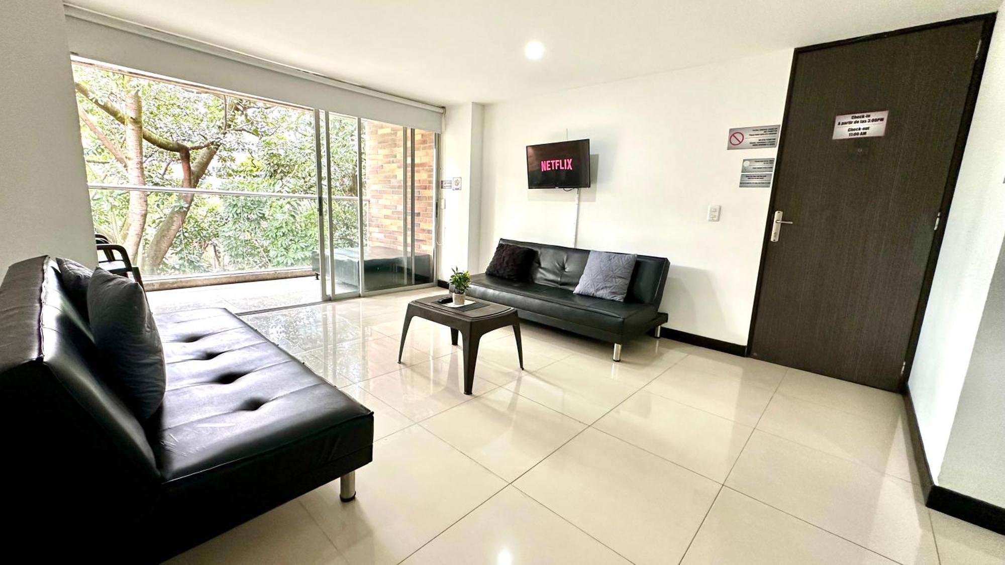 Apto Moderno En Laureles Medellin Exterior photo