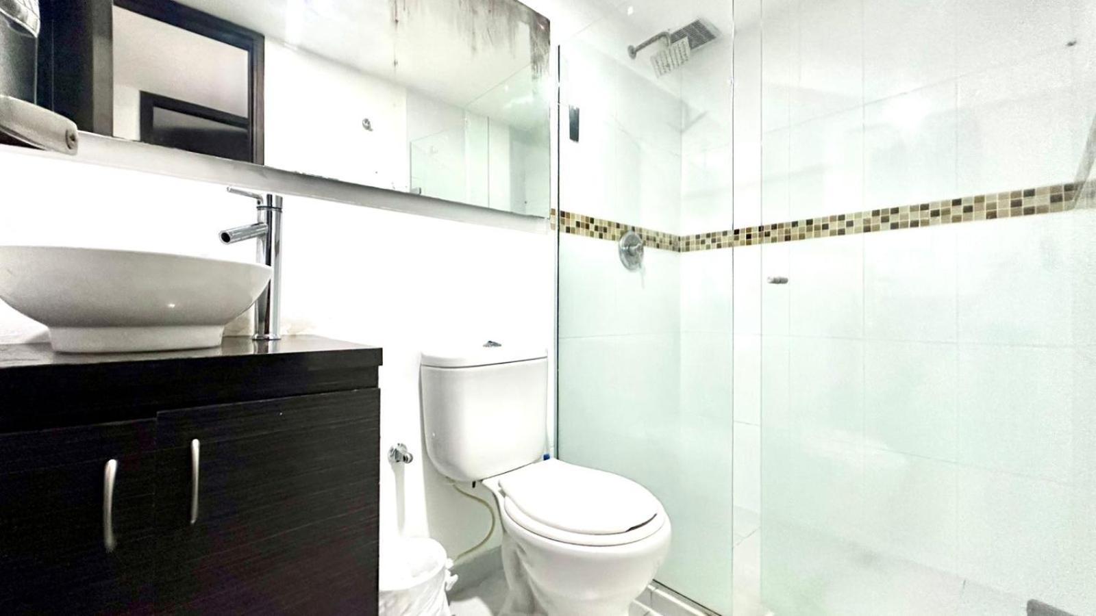 Apto Moderno En Laureles Medellin Exterior photo