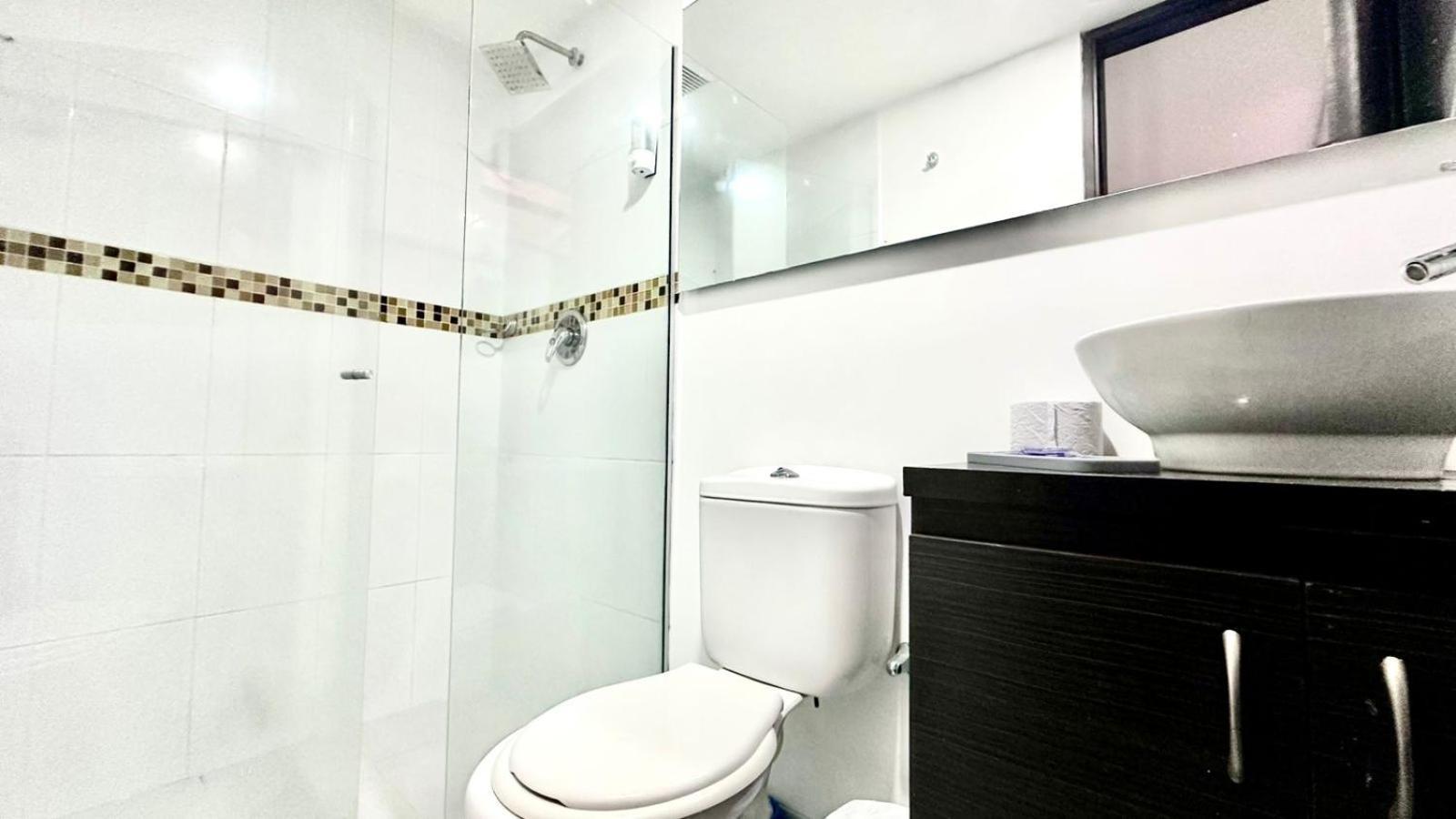 Apto Moderno En Laureles Medellin Exterior photo